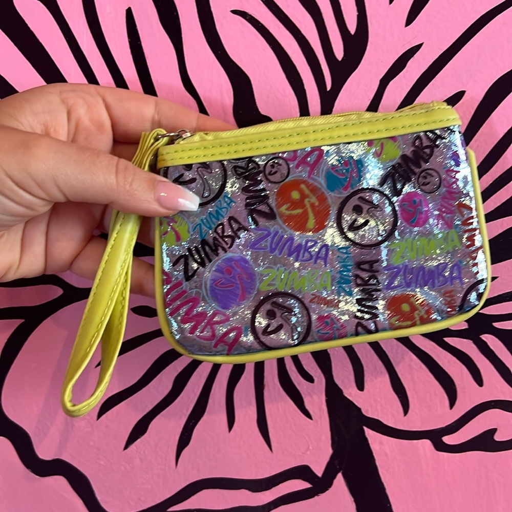 Zumba Wear Fitness 100% AUTHENTIC rare vintage wallet wristlet ONE OF A KIND wow